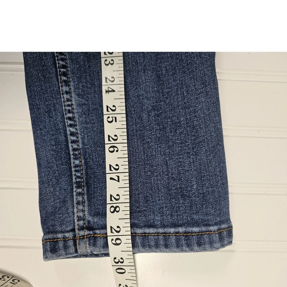 Levi's 502 Taper Fit Jeans Medium Wash Denim Men 31x32